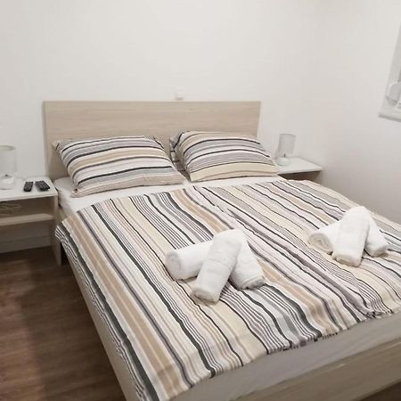 Apartman Iva Šibenik Exterior foto